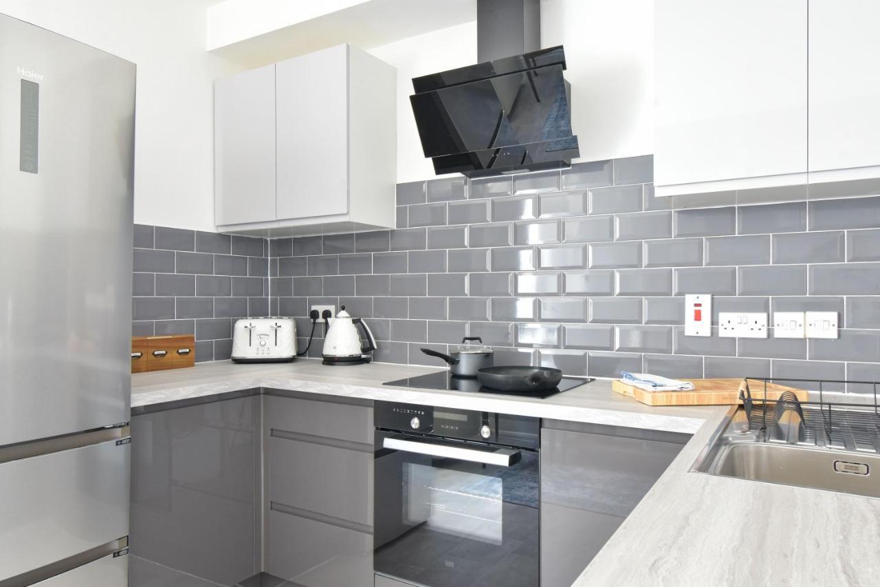 Luxury Spacious 2 Bed Apartment Shilton  Kültér fotó